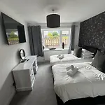 Modern Hot Tub 3 Bed Prázdninový dům
