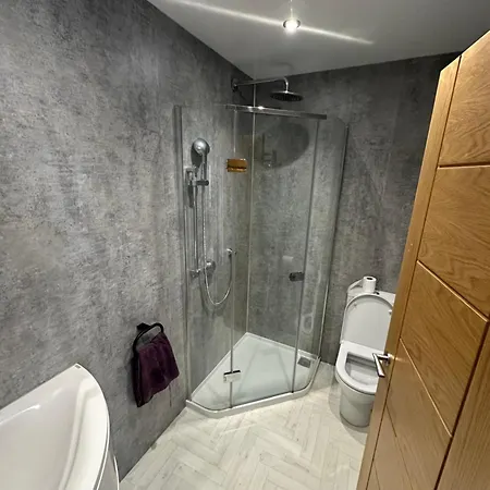 度假居 Modern Hot Tub 3 Bed *